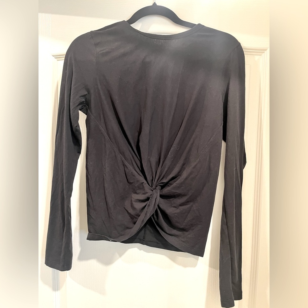 Lululemon blank tie front long sleeve shirt, 6